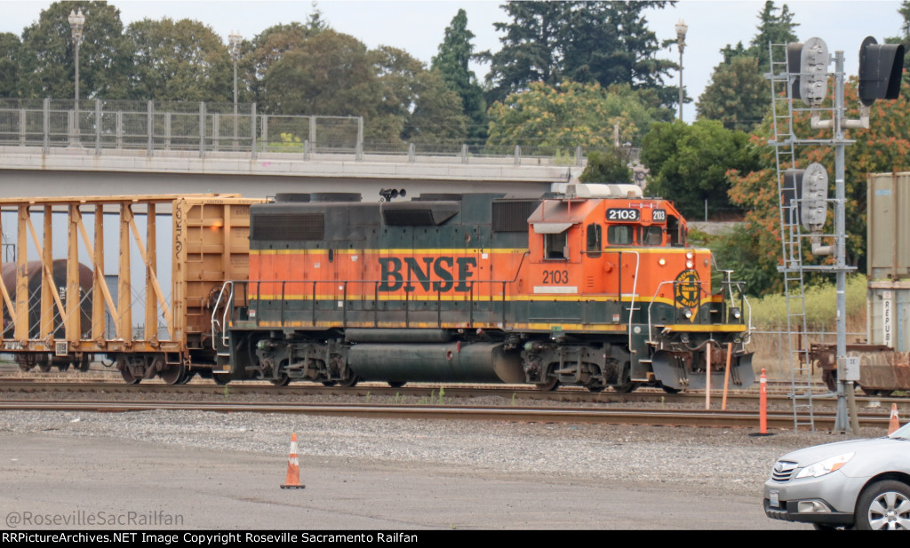 BNSF 2103